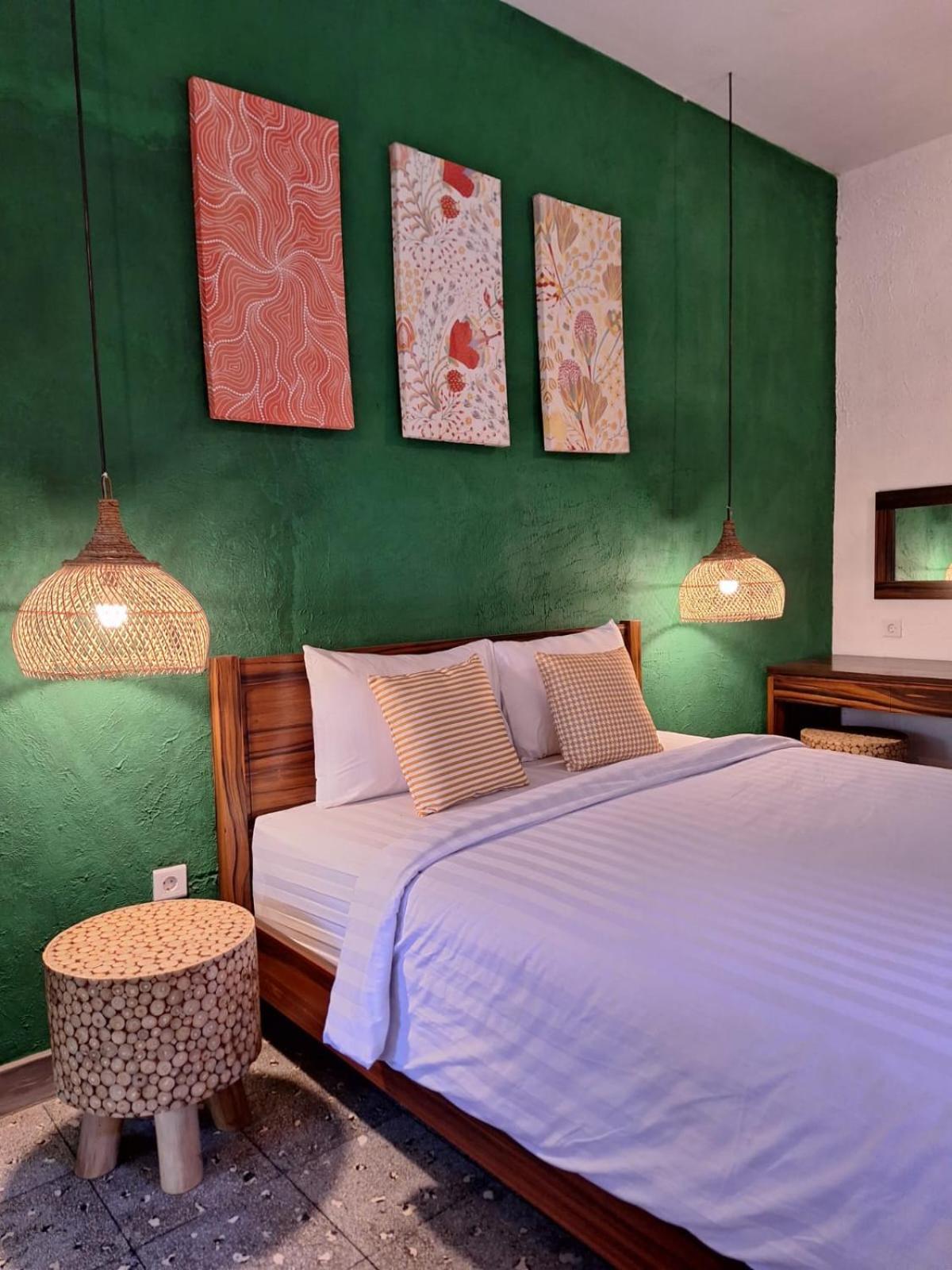 Inn House Homestay Dadapan ภายนอก รูปภาพ