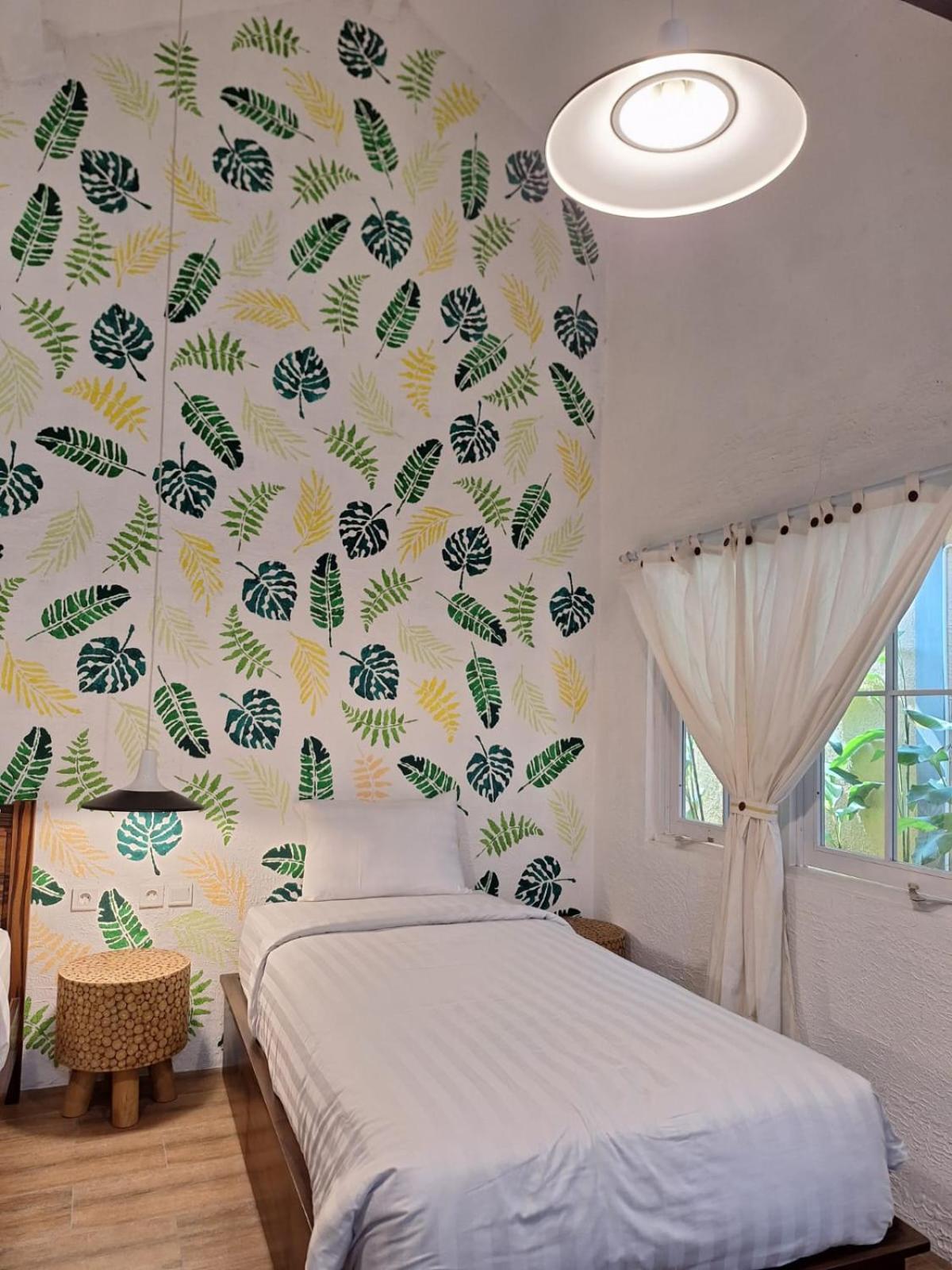 Inn House Homestay Dadapan ภายนอก รูปภาพ