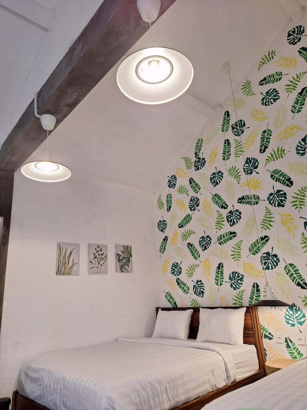 Inn House Homestay Dadapan ภายนอก รูปภาพ